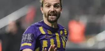 The transfer surprise of the year in the Super League! New left-back Caner Erkin.