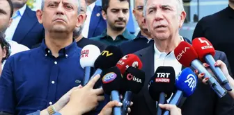 Özel and Yavaş clashed over Leman's scandalous cartoon.