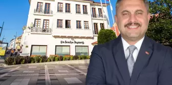 Gözaltına alınan CHP'li başkanla ilgili iddialar vahim. 

الادعاءات المتعلقة برئيس حزب الشعب الجمهوري المحتجز خطيرة.