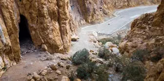 Показана пещера, где PKK собирается сложить оружие! Вот его история.