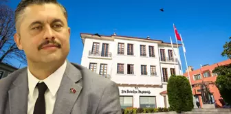 Şile Mayor Özgür Kabadayı has been suspended from his position.