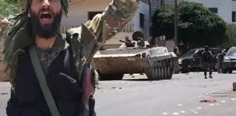 Дюрзи-бедуинский конфликт снова начался, сирийская армия направляется в Суэйду.