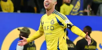 The famous football player confessed! He didn't wash his hands because he shook hands with Ronaldo.