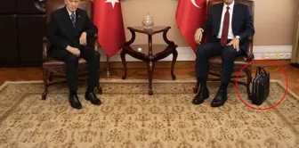 He doesn't even trust his close bodyguards with it! Here is the secret of the bag that İbrahim Kalın never parts with.