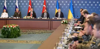 The third round of peace negotiations between Russia and Ukraine has begun in Istanbul.