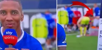 Ashley Young's interview became a sensation! He pulled down his shorts and showed his butt.