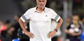 Jose Mourinho has once again taken aim at social media and television commentators.