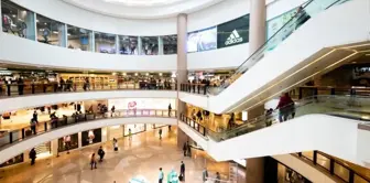Turkey's first luxury shopping mall has been closed.