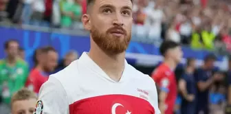 The operation of Salih Özcan from Beşiktaş.