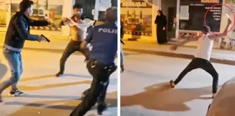 A street battle broke out! They attacked the police with knives, here are those moments.