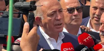Trustee Gürsel Tekin arrived at the CHP provincial headquarters! His words further enraged the crowd.