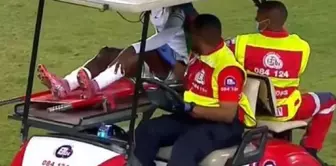 Beşiktaş's Ndidi got injured while playing for the national team! He left the field on a stretcher.