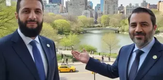 A reward of 10 million dollars had been placed on his head! A significant pose from Ahmed Shara in New York.