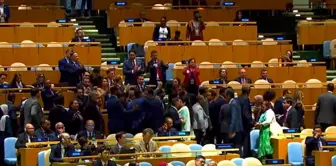 Protest against Netanyahu at the UN! Participants left the hall.