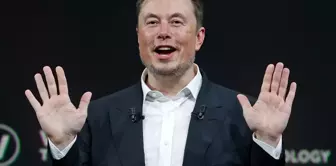 Elon Musk became the first person to reach a net worth of 500 billion dollars.