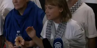 Activist Greta Thunberg in Greece: It is up to us to stop the genocide in Gaza.