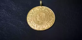 The quarter gold coin has earned its investor 425 lira within the time frame of the hour.