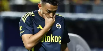 Two players have been suspended from the squad at Fenerbahçe.