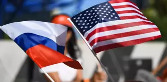 The United States has added Russia's two major oil companies, Rosneft and Lukoil, to its sanctions list.
