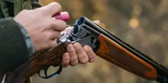 The father hunting ducks accidentally killed his 16-year-old son.