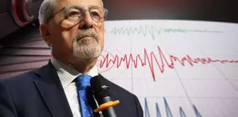 The first concerning comment from Naci Görür after the 6.1 magnitude earthquake.