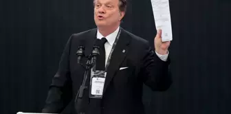 Former Beşiktaş president Hasan Arat has been expelled from club membership.