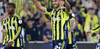 The point difference at the top has narrowed to 1! A performance by Fenerbahçe in Kadıköy.