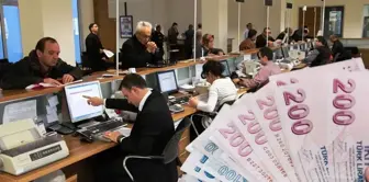 Predictions have changed: Here are 3 scenarios for civil servant and pensioner salary increases.