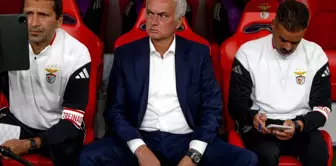 There has never been a match like this! Mourinho was devastated by a last-minute goal.