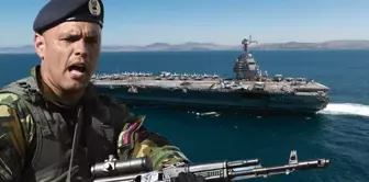 The war is approaching rapidly! The USA has sent the largest ship, and 200,000 soldiers have immediately landed on the field.