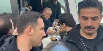 President Erdoğan stopped the convoy when he saw a 4-month-old baby.