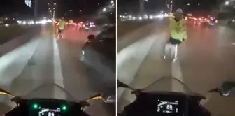 A traffic police officer was injured after being hit by a motorcycle in Maltepe: The moment of the accident was captured on camera.