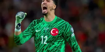 Altay Bayındır is coming to the Super League giant.