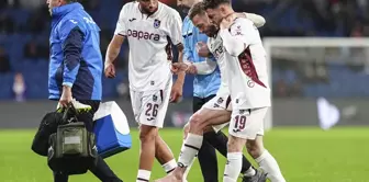 Fatih Tekke delivered the bad news: There is a fracture in his foot.