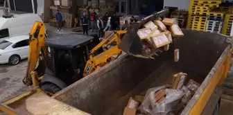 25 tons of spoiled chicken was seized in Antalya.