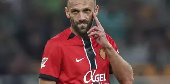 Vedat Muriqi scored 2 goals in 4 minutes, but his team suffered disappointment in the 90+2 minute.