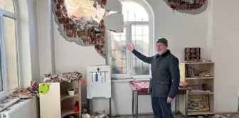 خرجت المرأة المسنّة في نزهة صباحية وأنقذت حياة 31 طالبًا.