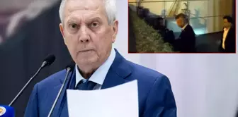 While the situation was chaotic, the photo of Aziz Yıldırım sparked controversy.