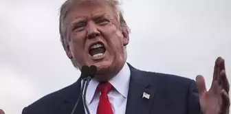 U.S. President Donald Trump: I am the king, they awarded me the Sales Consultant of the Year award.