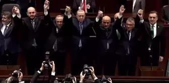 Three members of parliament joined the AK Party! President Erdoğan pinned their badges.