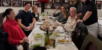 Цены в рыбном ресторане, куда пошел внук Рахми Коча, шокировали.