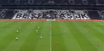 The striking image from the Beşiktaş-Ankara Keçiörengücü match.