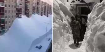 На Камчатке виды, напоминающие ледниковый период! Толщина снега достигла 4-го этажа.