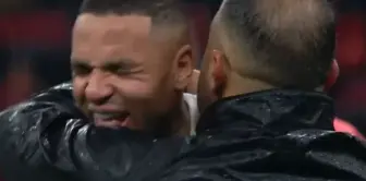 انهار إن-نيسيري بالبكاء بعد خسارة النهائي.