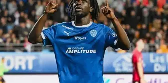 جاء البيان الرسمي! انتقال من فرنسا إلى الدوري الممتاز