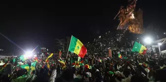 Годы незабываемого финала! С последним свистком вся страна вышла на улицы.