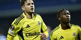 Sebastian Szymanski said goodbye to Fenerbahçe.