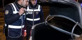 45 unlicensed handguns were found in a vehicle stopped in Antalya.