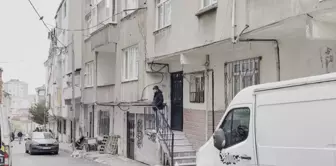 Three lifeless bodies of individuals were found in a house in Bağcılar.