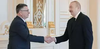 Ильхам Алиев принял министра иностранных дел Израиля Гидеона Саара.